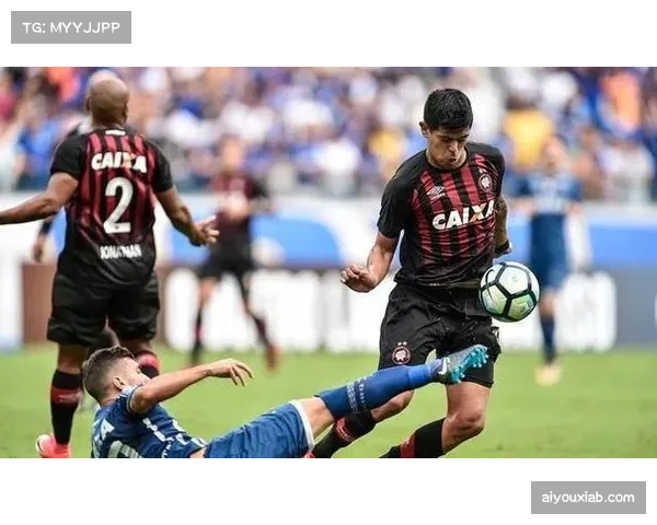 巴拉纳竞技防守组织:13失球背后的防线漏洞与改进空间 巴拉纳竞技防守组织:13失球背后的防线漏洞与改进空间